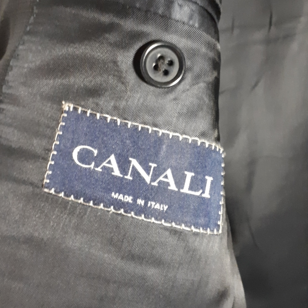 Canali 3 button blazer. - Picture 2 of 6